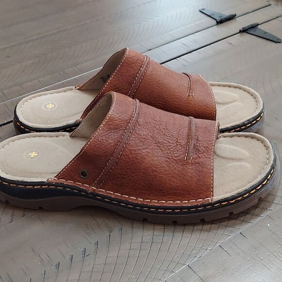 Dr. Martens 8B72 Brown Leather Slides Sandals Sz 13 - Picture 1 of 12